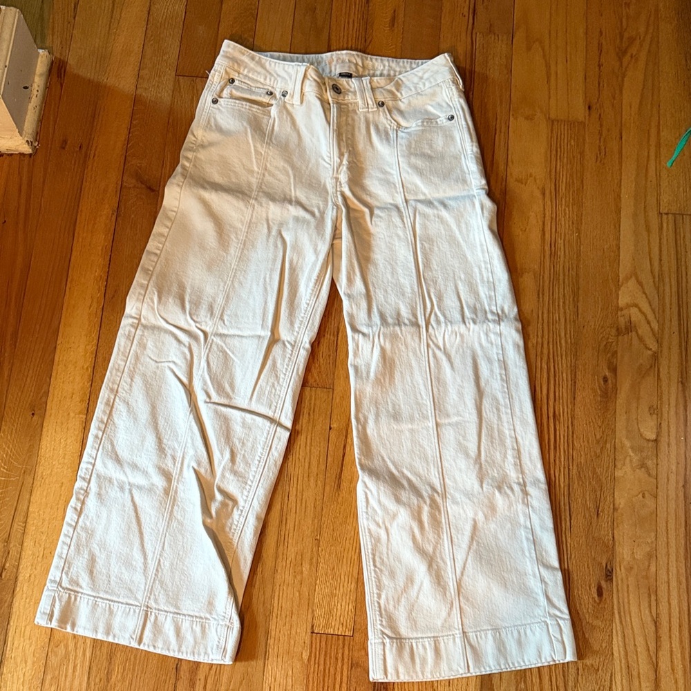 American Eagle Outfitters Cream Wide Leg Jeans